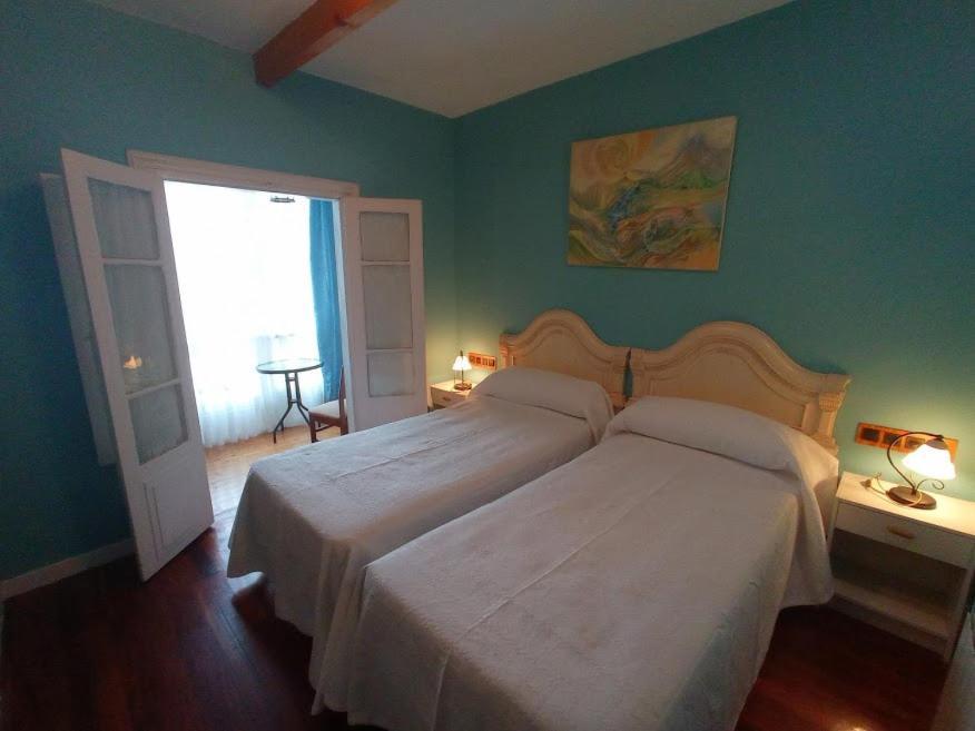 La Casa Del Agua 56 Hotel Limpias Ngoại thất bức ảnh