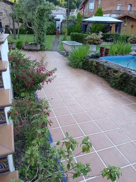 La Casa Del Agua 56 Hotel Limpias Ngoại thất bức ảnh