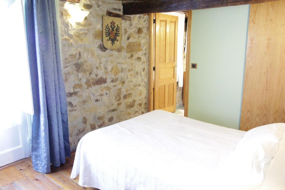La Casa Del Agua 56 Hotel Limpias Ngoại thất bức ảnh