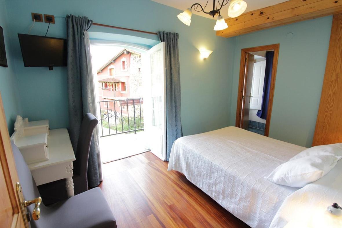 La Casa Del Agua 56 Hotel Limpias Ngoại thất bức ảnh
